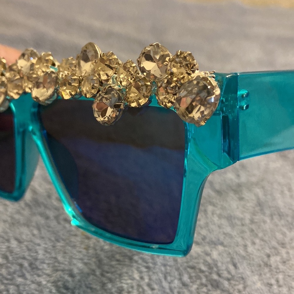 Blue Oversized Square Diamond Rhinestone S003 - Picture 4 of 7